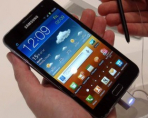 Samsung продолжает терять долю на рынке смартфонов